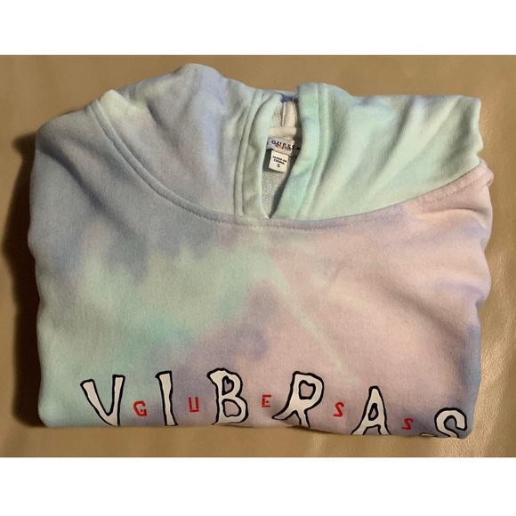 GUESS × J Balvin Tie- Dye Logo Cropped Hoodie - Picture 9 of 10